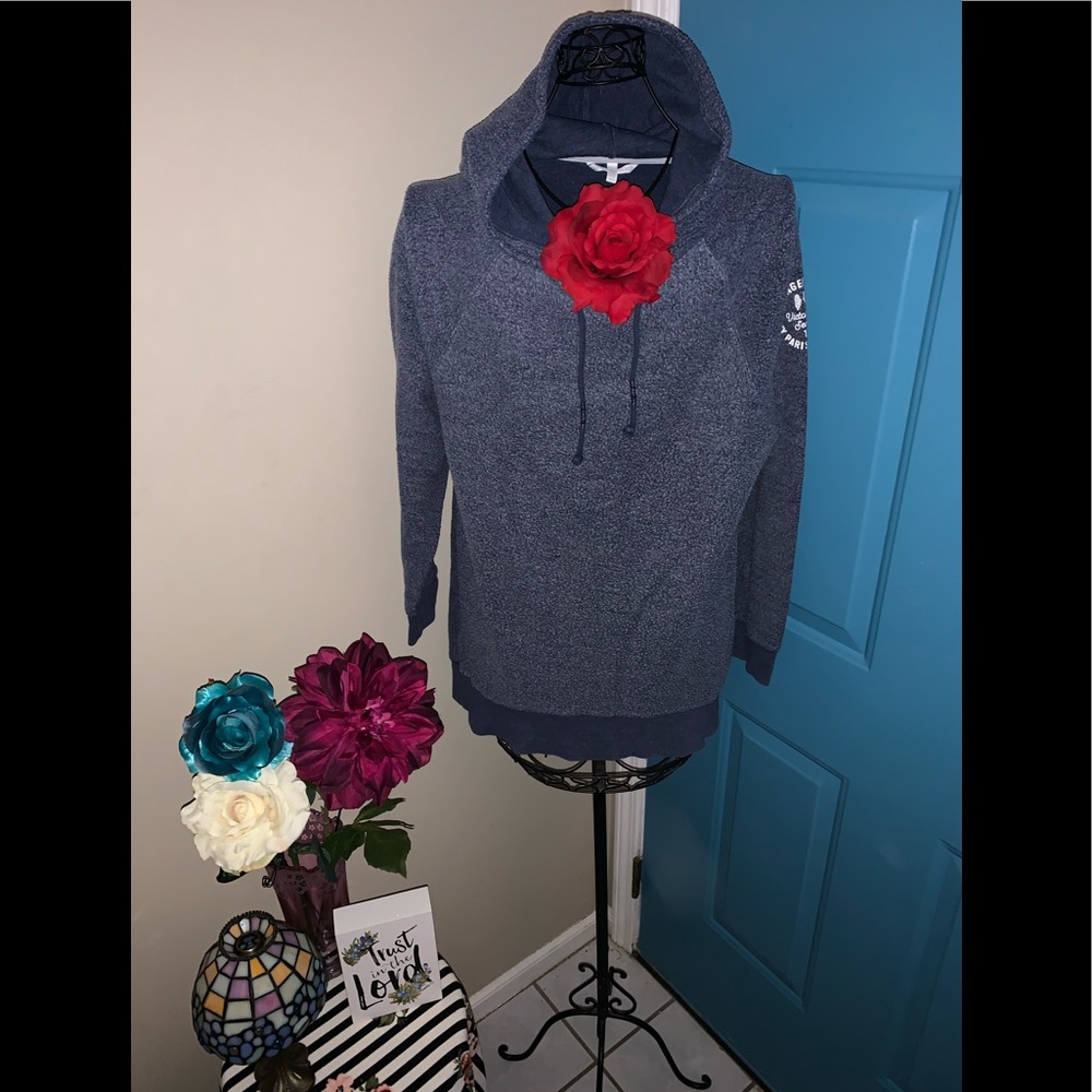 💋Victoria's Secret Sweatshirt Hoodie Sz. M💋